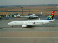ZS-SJS @ FAJS - Boeing 737-844 [32632] (South African Airways) Johannesburg Int~ZS 10/10/2003 - by Ray Barber