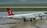 TC-JSM @ EDDL - Turkish Airlines, seen here taxiing at Düsseldorf Int'l(EDDL) - by A. Gendorf