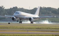 OE-LOV @ ORL - A319CJ - by Florida Metal