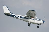 F-BMCR @ LFRB - Reims F172E Skyhawk, On final rwy 07R, Brest-Bretagne Airport (LFRB-BES) - by Yves-Q