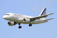 F-GRHP @ LFPG - Airbus A319-111, Short approach rwy 27R, Paris-Roissy Charles De Gaulle airport (LFPG-CDG) - by Yves-Q