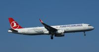 TC-JSZ @ EDDL - Turkish Airlines, is here landing at Düsseldorf Int'l(EDDL) - by A. Gendorf