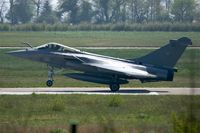 36 @ LFRJ - Dassault Rafale M, Landing rwy 08, Landivisiau Naval Air Base (LFRJ) - by Yves-Q