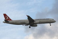 TC-JRU @ LMML - A321 TC-JRU Turkish Airlines - by Raymond Zammit