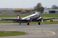 PH-DDZ @ EHAM - Taxiing - by micka2b