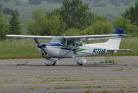 N172AR @ O69 - Locally-based 1975 Cessna 172M Skyhawk @ Petaluma Municipal Airport, CA - by Steve Nation