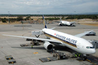 9V-SRQ @ YPPH - Boeing 777-212 of Singapore Airlines at Perth airport, Western Australia - by Van Propeller