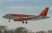 G-EZAJ @ ELLX - Airbus A319-111 - by Jerzy Maciaszek