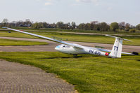 PH-876 @ EHTE - Parked on the grass - by Pim Haarsma