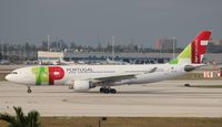 CS-TOF @ MIA - TAP Air Portugal