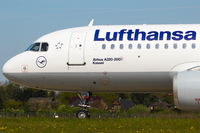 D-AIPE @ EDDH - Lufthansa (DLH/LH) - by CityAirportFan