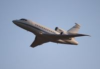 N33LC @ DAB - Falcon 900EX