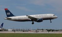 N104UW @ MIA - US Airways