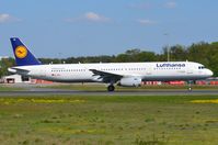 D-AIDL @ EDDF - Lufthansa A321 taking-off. - by FerryPNL