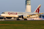 A7-BCY @ VIE - Qatar Airways - by Chris Jilli
