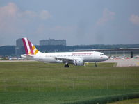 D-AKNO @ EDDS - GermanWings Airbus A319 - by Christian Maurer