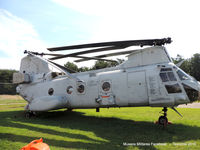 152578 - Boeing Vertol CH-46 Sea Knigh - by Tavoohio
