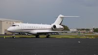 N145QS @ ORL - Net Jets Global 6000 - by Florida Metal