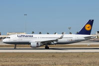D-AIUF @ LMML - A320 D-AIUF Lufthansa - by Raymond Zammit
