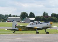 WD286 - Chipmunk parked up - by C Saunders