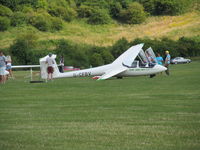 G-CFBV - at dunstable downs - by magnaman