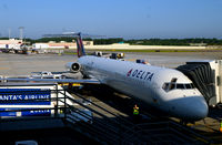 N947DL @ KATL - At the gate Atlnata - by Ronald Barker