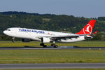 TC-JNE @ VIE - Turkish Airliens - by Chris Jilli