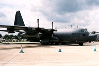 87-0023 @ EGVA - US Air Force at RIAT. - by kenvidkid