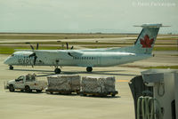 C-GGNY @ CYVR - Taxiing to domestic after arrival on north runway. - by Remi Farvacque