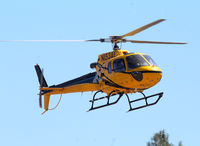 N153AE @ KRDD - N153AE arriving at the PHi Air Medical base ops at Redding, CA. - by Tom Vance