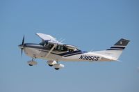 N385CS @ KOSH - Cessna T206H
