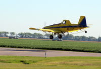 N928GP @ 3H4 - N928GP Air Tractor Inc AT-402B c/n 402B-1242 landing at Hillsboro North Dakota - by Pete Hughes