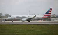 N425YX @ MIA - American Eagle - by Florida Metal