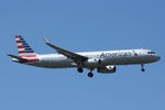 N123NN @ DFW - American Airlines arriving at DFW Airport