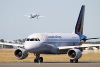 OO-SSG @ LFBD - Airbus A319-112, Taxiing to holding point Delta rwy 05, Bordeaux Mérignac airport (LFBD-BOD) - by Yves-Q