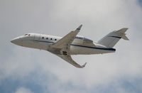 N604BS @ MIA - Challenger 604 - by Florida Metal