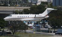 N769QS @ FLL - Challenger 350 - by Florida Metal