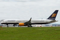 TF-FIU @ EGLL - Taxiing - by micka2b