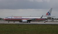 N873NN @ MIA - American