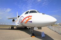 F-WFBW @ LFMI - Dassault Falcon 7X, Static display, Istres-Le Tubé Air Base 125 (LFMI-QIE) open day 2016 - by Yves-Q