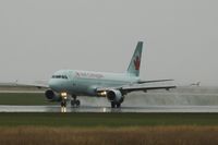C-FDSU @ YVR - Rainy day arrival in Vancouver