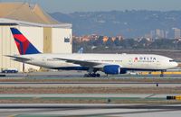 N866DA @ KLAX - Delta B772 taxying in after arrival. - by FerryPNL