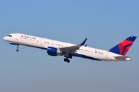 N6708D @ KLAX - Delta B752 departing - by FerryPNL