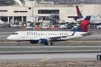 N748CZ @ KLAX - ERJ 170-100 LR