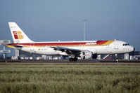 EC-FIC @ EHAM - Iberia - by Fred Willemsen