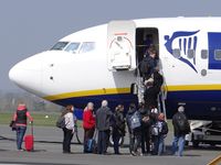 EI-EVE @ LFBE - Boarding to London - by Jean Goubet-FRENCHSKY