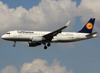 D-AIZP photo, click to enlarge D-AIZP photo, click to enlarge
