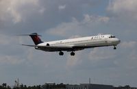 N995DL @ MIA - Delta