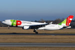 CS-TOM @ VIE - TAP Portugal - by Chris Jilli