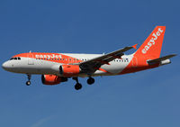 G-EZEV photo, click to enlarge G-EZEV photo, click to enlarge
